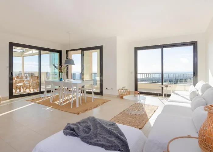 Luxurius Penthouse With Large Terrace And * Marbellac